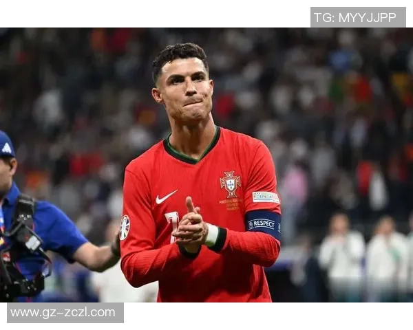 人气球星足球崛起之路：从草根到世界顶级巨星的奋斗历程