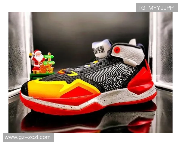 球星足球运动鞋设计特点解析：提升性能与舒适度的完美结合